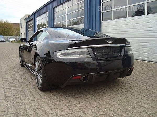 Aston Martin DBS Coupé Aston Martin DBS Coupé