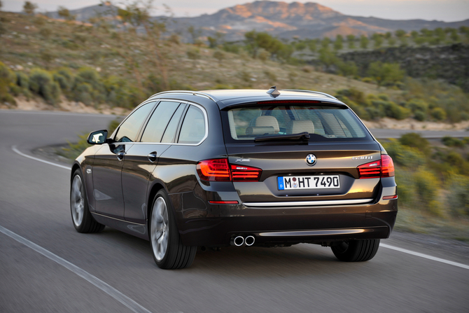 BMW 5 Series Gen.6 BMW 5 Series Gen.6