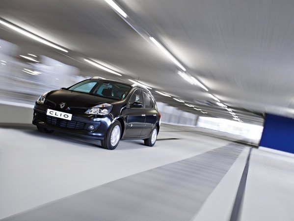 Renault Clio Sport Tourer 1.6 16v Renault Clio Sport Tourer 1.6 16v