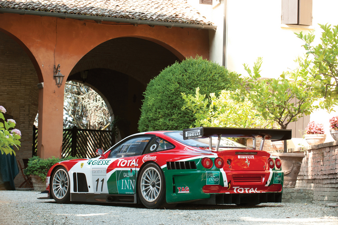 Ferrari 575 GTC Evoluzione Ferrari 575 GTC Evoluzione
