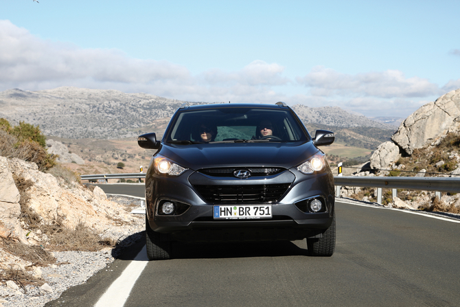 Hyundai ix35 1.6 GDi 135hp 4x2 Blue Classic Hyundai ix35 1.6 GDi 135hp 4x2 Blue Classic