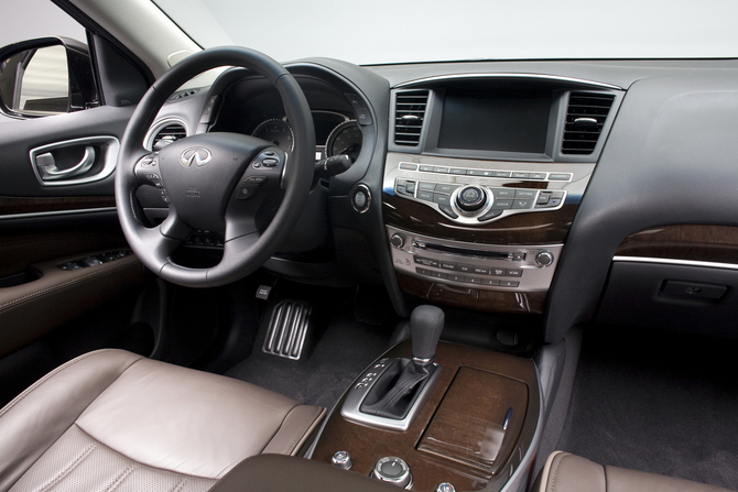 Infiniti Offers Drivers a Smaller, 7-Passenger SUV for 2012 - the JX Infiniti Offers Drivers a Smaller, 7-Passenger SUV for 2012 - the JX