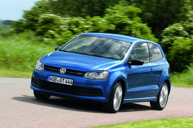 Die BlueGT verwendet eine Version des VW 1.4 TSI Benzinmotors mit Zylinderabschaltungs-Funktion. Die BlueGT verwendet eine Version des VW 1.4 TSI Benzinmotors mit Zylinderabschaltungs-Funktion.