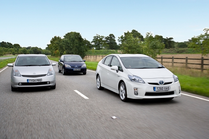 Só a versão principal do Prius já vendeu 3 milhões de unidades Só a versão principal do Prius já vendeu 3 milhões de unidades
