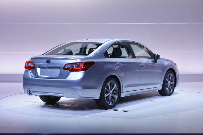 A Subaru decidiu criar um design mais desportivo e refinado para a nova geração do seu sedan topo de gama A Subaru decidiu criar um design mais desportivo e refinado para a nova geração do seu sedan topo de gama