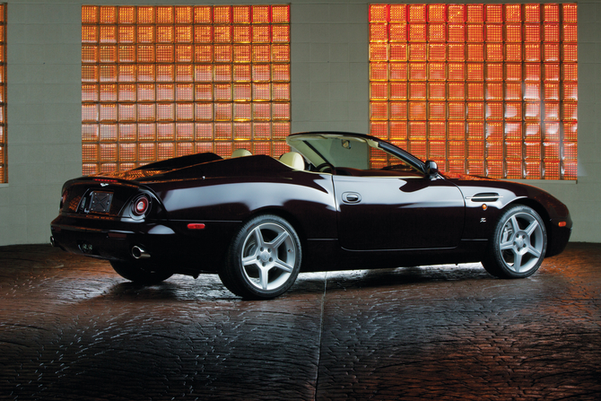 Aston Martin DB AR1 Aston Martin DB AR1