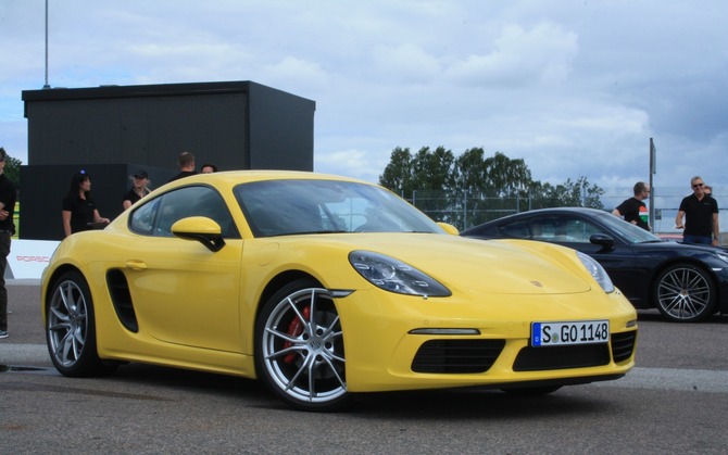 Porsche 718 Cayman S PDK Porsche 718 Cayman S PDK