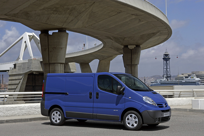 Nissan Primastar Combi 2.0 dCi Premium Nissan Primastar Combi 2.0 dCi Premium