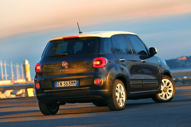 Fiat 500L 1.6 16V Multijet Fiat 500L 1.6 16V Multijet
