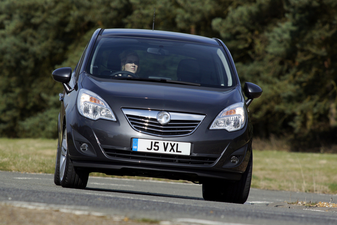 Vauxhall Meriva MPV 1.4T 120hp Exclusiv Vauxhall Meriva MPV 1.4T 120hp Exclusiv