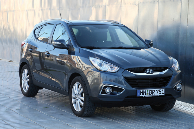 Hyundai ix35 2.0 CRDi VGT 184hp 4x4 Style A/T Hyundai ix35 2.0 CRDi VGT 184hp 4x4 Style A/T
