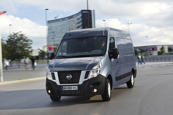 Nissan NV400 L2H2 3,5T 2.3 dCi Comfort PLD Nissan NV400 L2H2 3,5T 2.3 dCi Comfort PLD