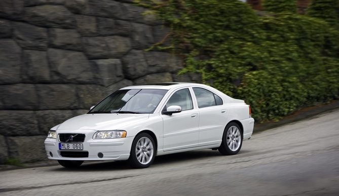 Volvo S60 2.0T Volvo S60 2.0T