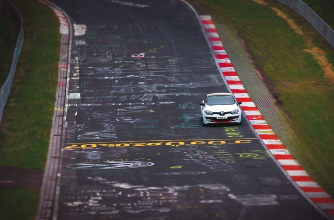 Renault Mégane RenaultSport 275 Trophy-R Renault Mégane RenaultSport 275 Trophy-R