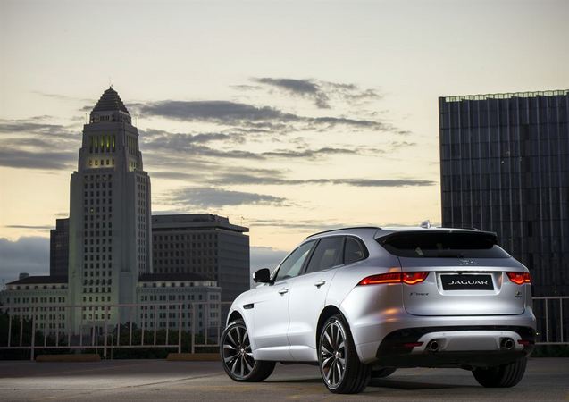 Jaguar F-Pace 2.0L i4D RWD Prestige Jaguar F-Pace 2.0L i4D RWD Prestige