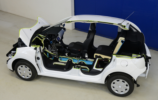 A PSA afirma que o sistema seria integrado no Peugeot 208 e Citroën C3 A PSA afirma que o sistema seria integrado no Peugeot 208 e Citroën C3