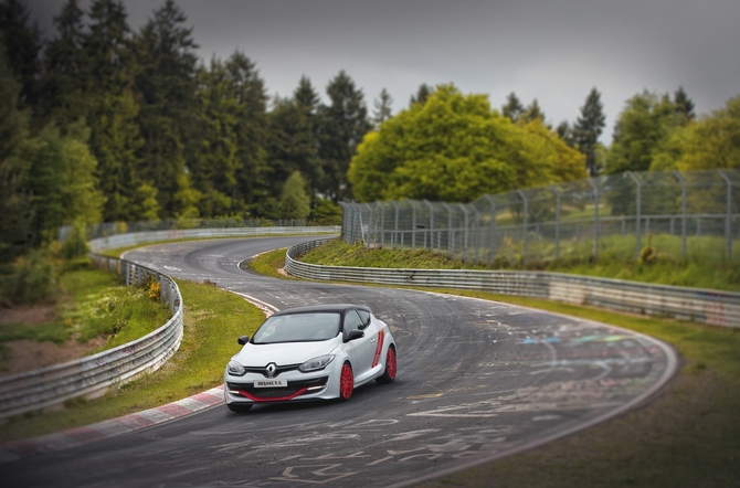 Renault Mégane RenaultSport 275 Trophy-R Renault Mégane RenaultSport 275 Trophy-R