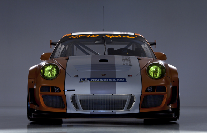 Porsche 911 GT3 R Hybrid Porsche 911 GT3 R Hybrid