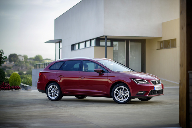 Seat Leon ST 1.6 TDI Ecomotive Style Seat Leon ST 1.6 TDI Ecomotive Style