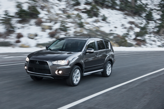 Mitsubishi Outlander GT S-AWC Mitsubishi Outlander GT S-AWC