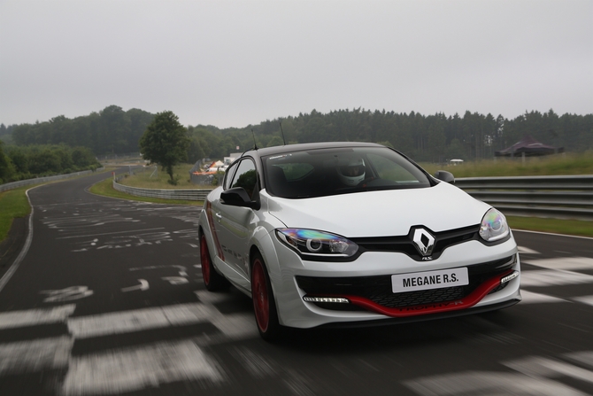 Renault Mégane RenaultSport 275 Trophy-R Renault Mégane RenaultSport 275 Trophy-R