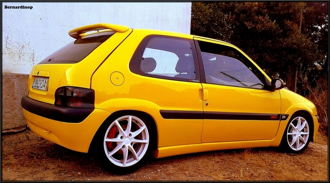Citroën Saxo 1.6i 16V VTS Citroën Saxo 1.6i 16V VTS