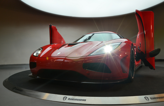 Koenigsegg Agera R smashes 0-200 mph record Koenigsegg Agera R smashes 0-200 mph record