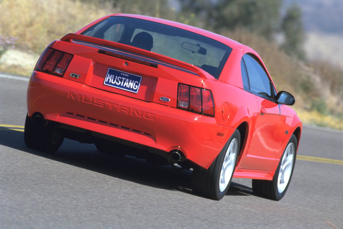 Ford Mustang V6 Ford Mustang V6