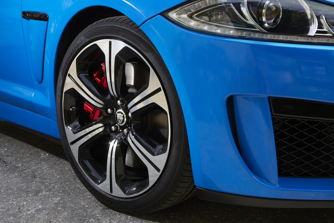 Jaguar XFR-S Jaguar XFR-S