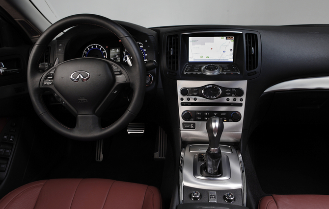 Infiniti IPL G Convertible Adds 343hp of Open-Top Cruising to Infiniti Line Infiniti IPL G Convertible Adds 343hp of Open-Top Cruising to Infiniti Line