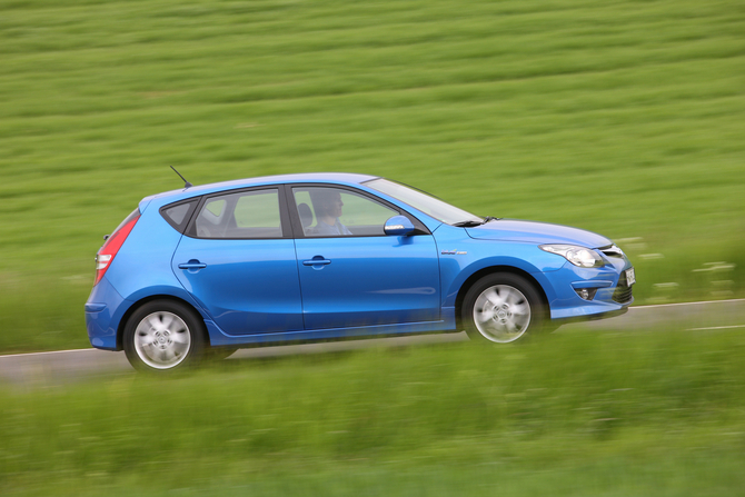 Hyundai i30 Hyundai i30