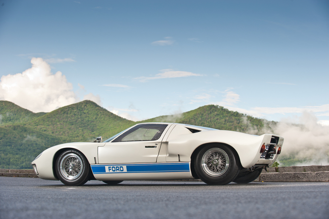 Ford GT40 Mk III Ford GT40 Mk III