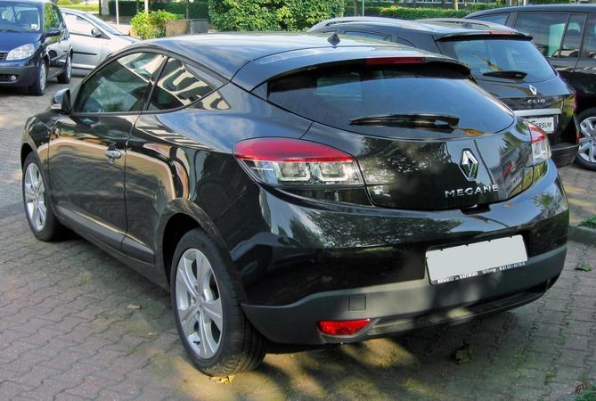 Renault Megane Coupé dCi 90 DPF Renault Megane Coupé dCi 90 DPF