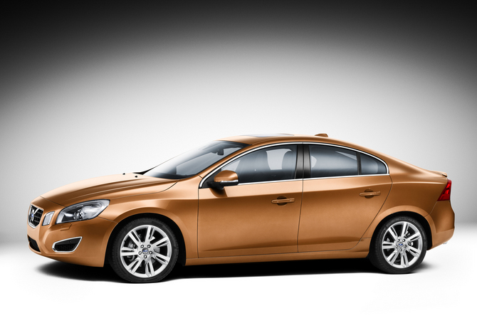 Volvo S60 T3 AT Volvo S60 T3 AT