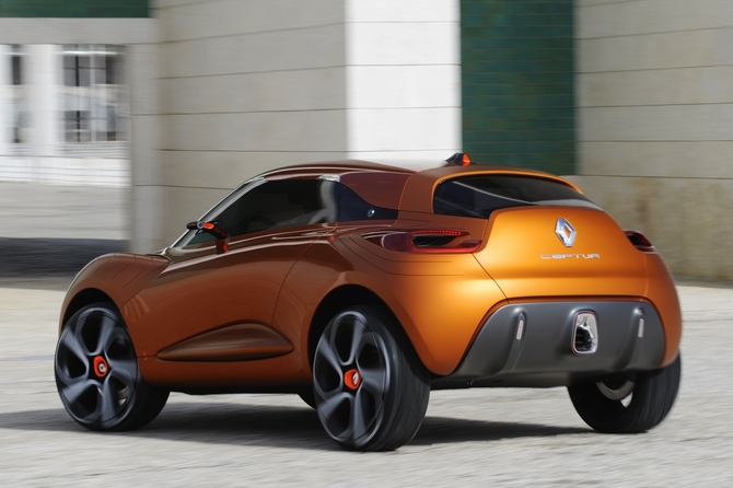 Renault to Produce Own Version of Nissan Juke Renault to Produce Own Version of Nissan Juke