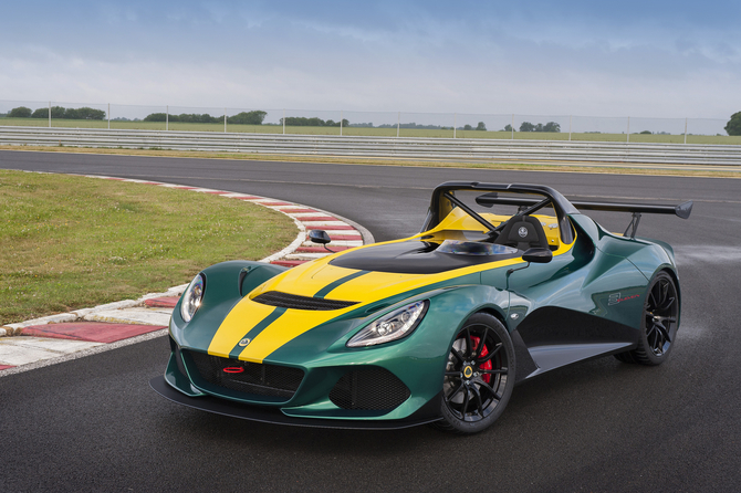 With 456cv and less than 900kg, the new Lotus 3-Eleven will be sold in two versions: Road and Race With 456cv and less than 900kg, the new Lotus 3-Eleven will be sold in two versions: Road and Race
