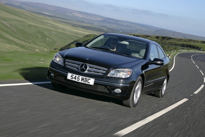 Mercedes-Benz CLC 200K Hatchback Sport Mercedes-Benz CLC 200K Hatchback Sport