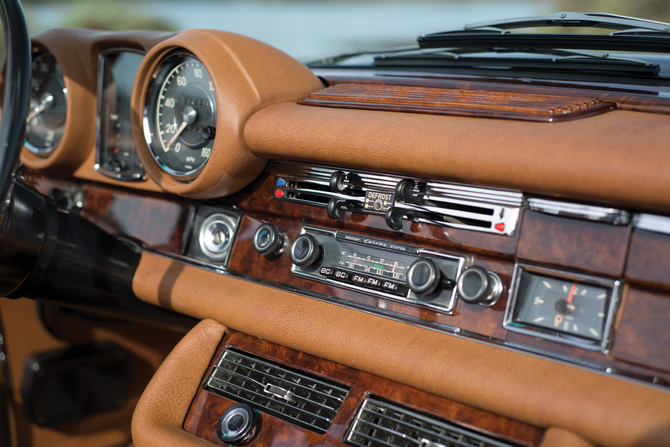 Mercedes-Benz 280 SE 3.5 Cabriolet Mercedes-Benz 280 SE 3.5 Cabriolet