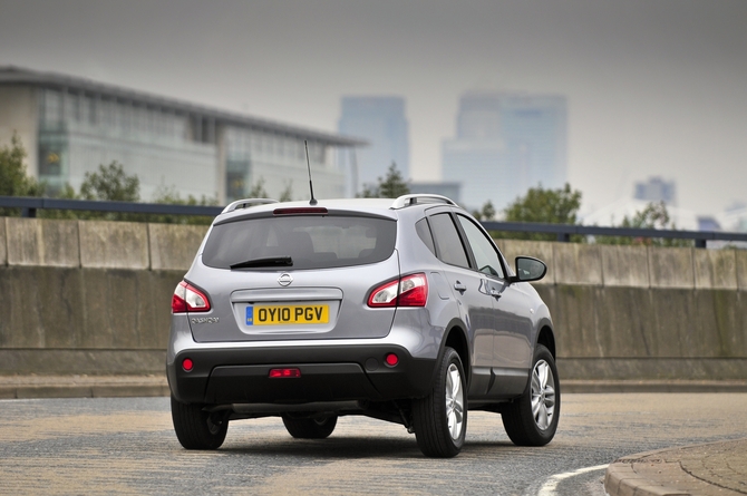Nissan Qashqai 1.6 117hp Stop&Start 4x2 Tekna Sport Nissan Qashqai 1.6 117hp Stop&Start 4x2 Tekna Sport