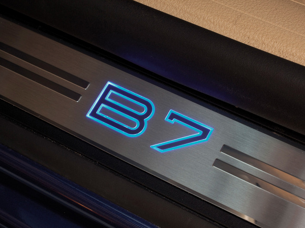 Alpina BMW B7 BITURBO Saloon SWITCH-TRONIC 4WD Alpina BMW B7 BITURBO Saloon SWITCH-TRONIC 4WD
