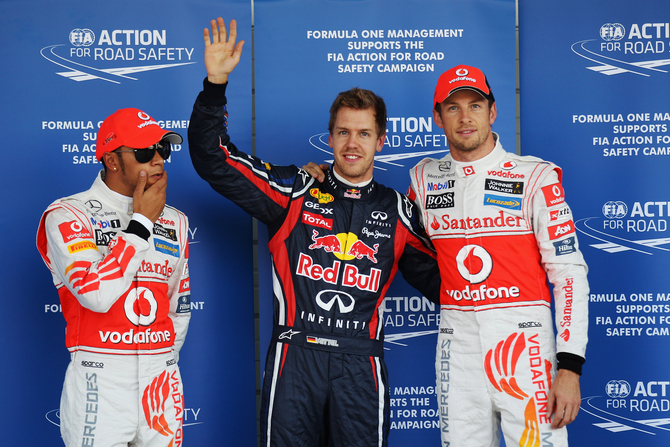 Vettel takes pole and closes on title Vettel takes pole and closes on title
