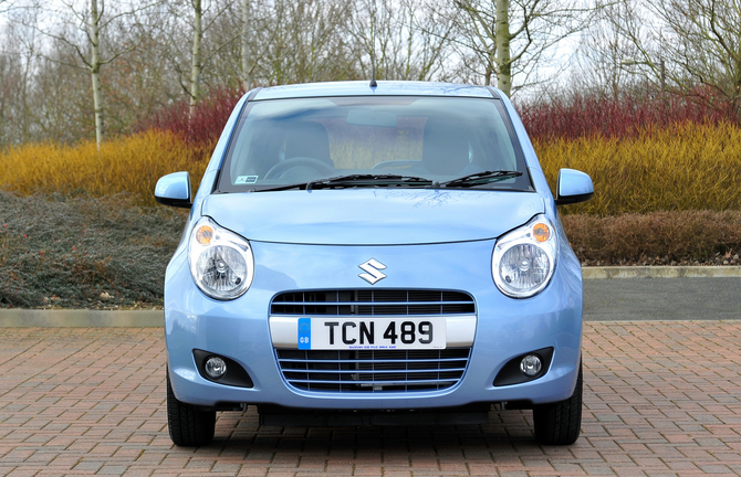 Suzuki Alto Hatchback 1.0 Play Suzuki Alto Hatchback 1.0 Play