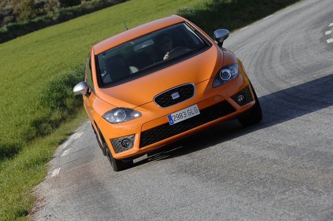 Seat Leon 2.0 TSI FR DSG (09) Seat Leon 2.0 TSI FR DSG (09)