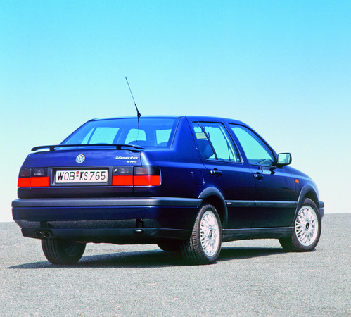 Volkswagen Vento TDI GL Volkswagen Vento TDI GL