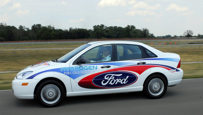 Ford Focus FCEV Ford Focus FCEV