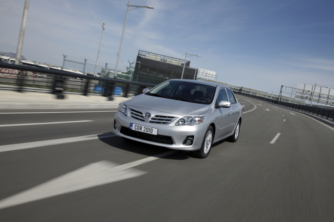 Toyota Corolla SD 1.6 Exclusive Toyota Corolla SD 1.6 Exclusive