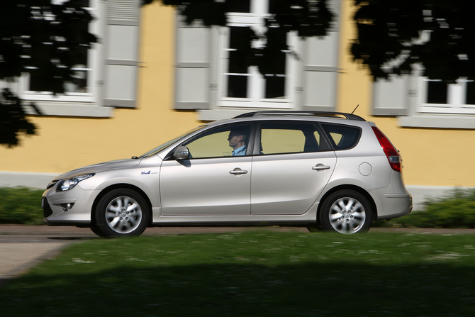 Hyundai i30 Hyundai i30