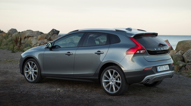 Volvo V40 Cross Country D3 Summum Volvo V40 Cross Country D3 Summum