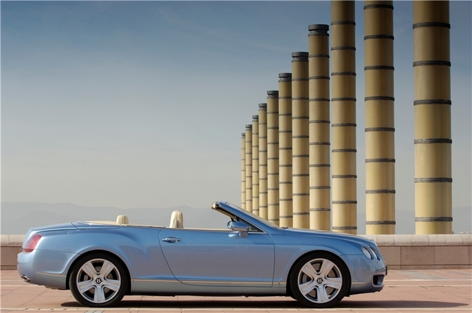 Bentley Continental GTC Bentley Continental GTC