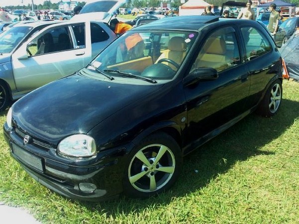 Opel Corsa 1.2 16v Opel Corsa 1.2 16v